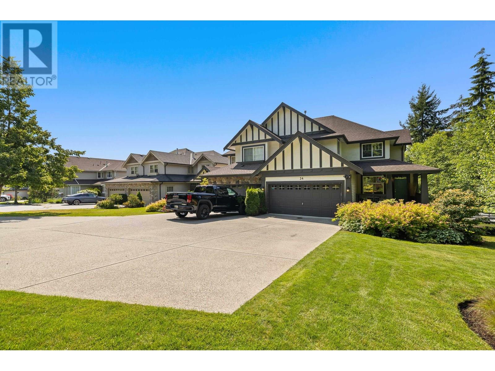 34 HICKORY DRIVE