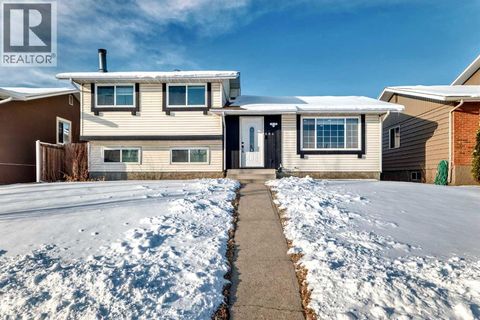584 Whiteridge Way NE Calgary AB T1Y2Y5