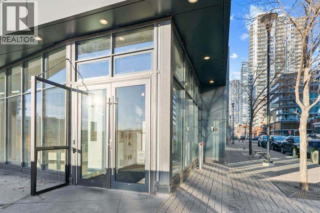 426, 615 6 Avenue SE