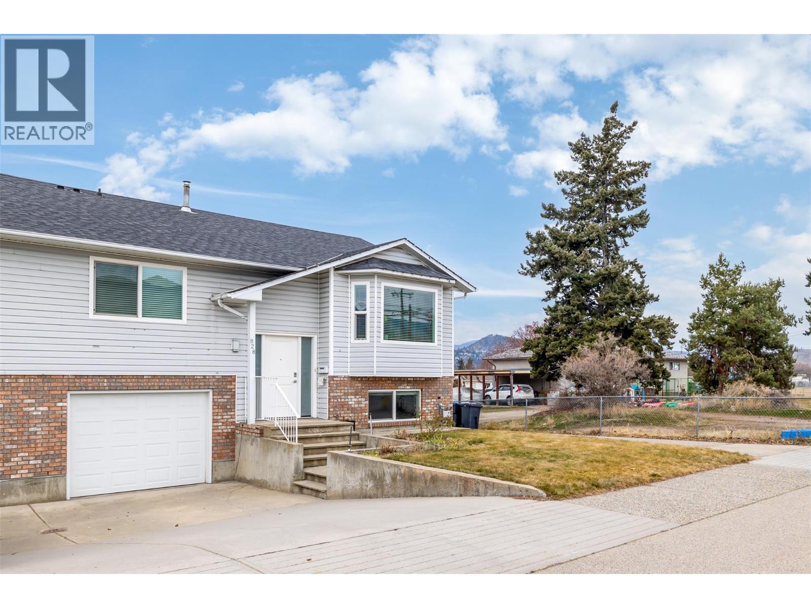 828 Hollywood Road S