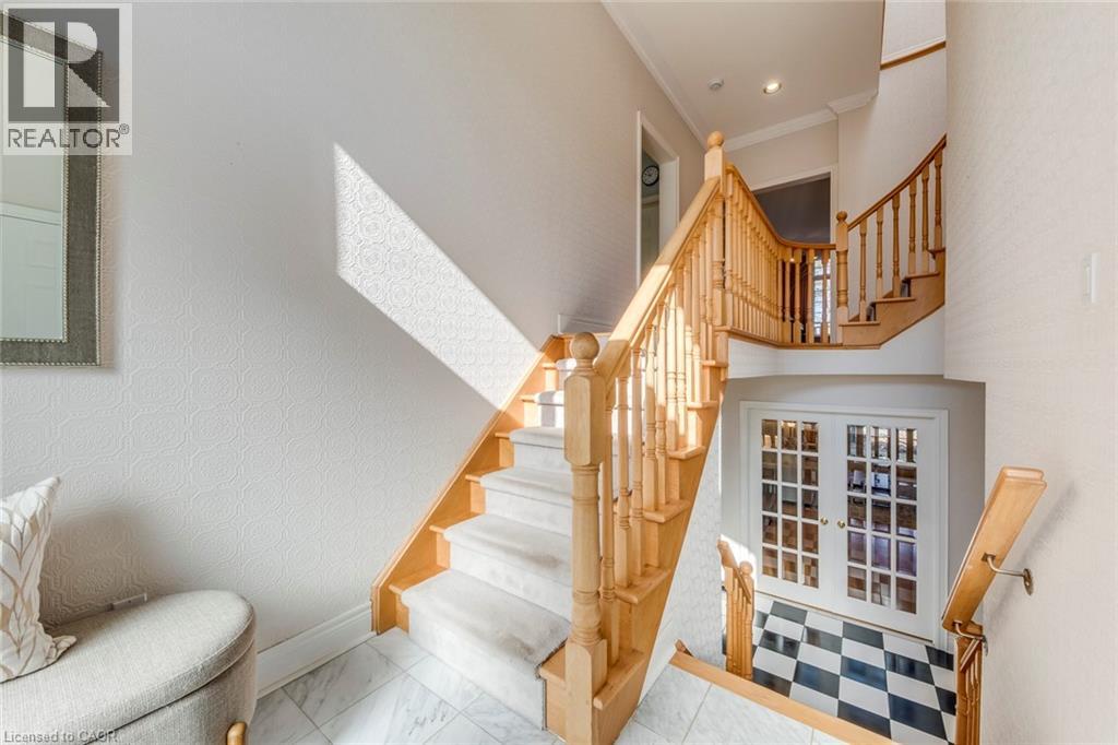 2303 HILL RIDGE Court Unit# 5