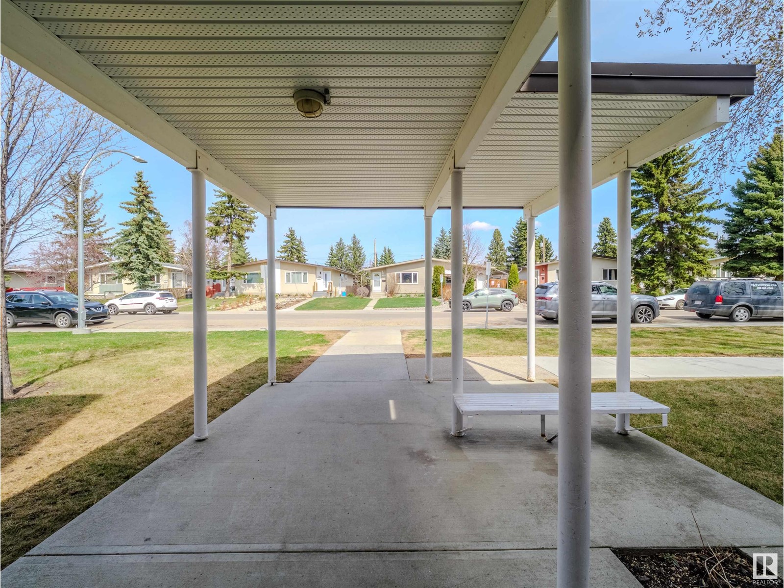 #308 11445 41 AV NW