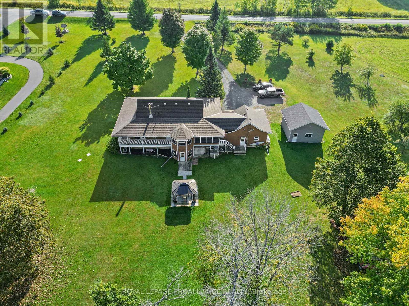 236 FRIENDLY ACRES ROAD