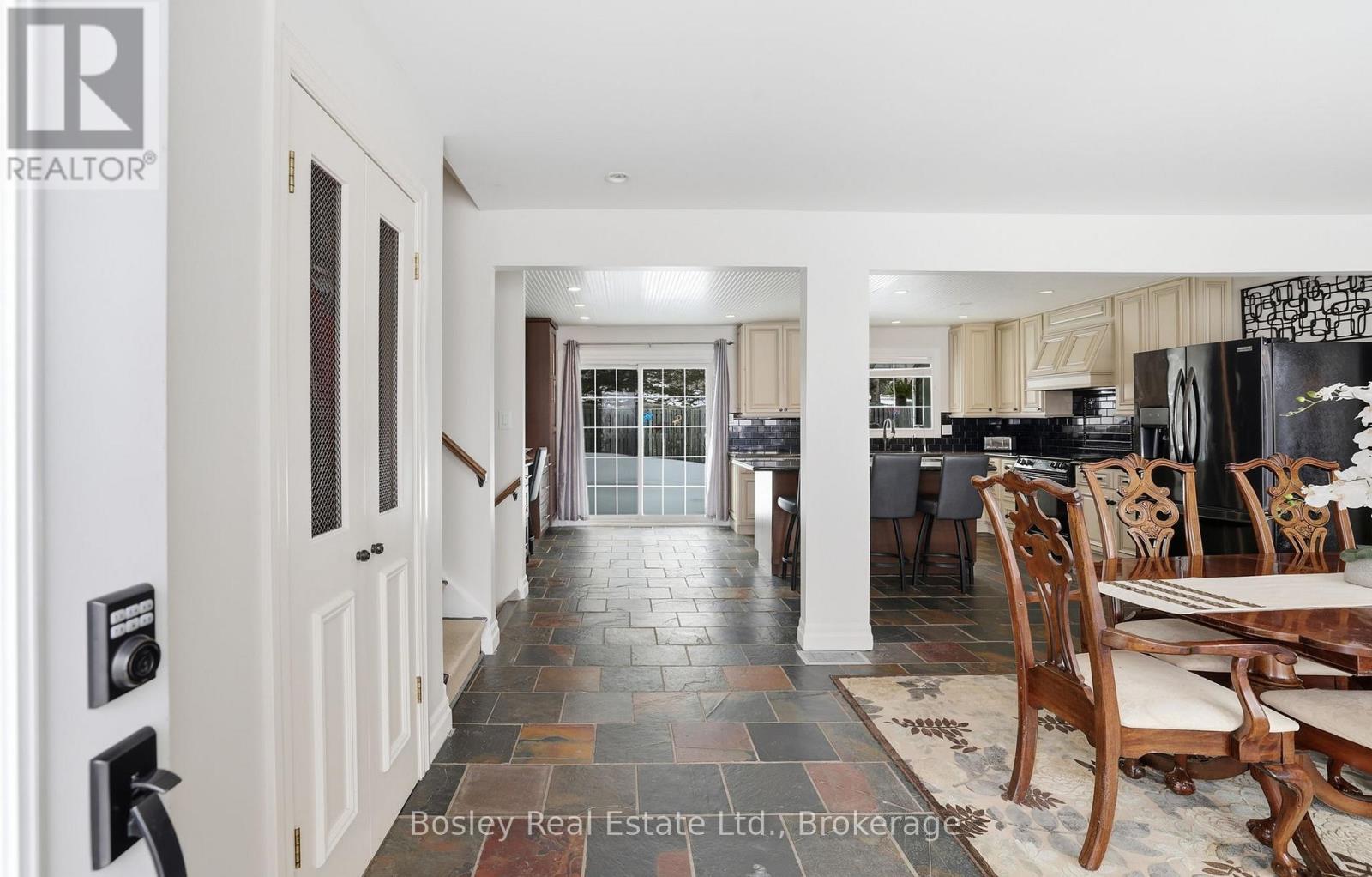 357190 THE BLUE MOUNTAIN MEAFORD TOWNLINE