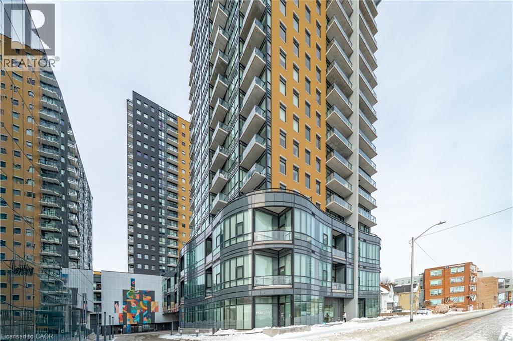 100 GARMENT Street Unit# 216