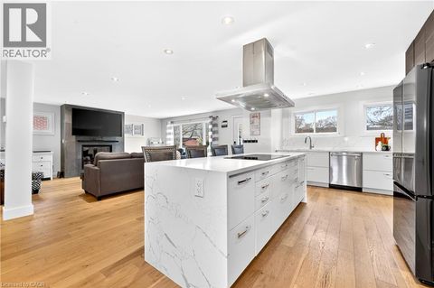 15 SWAN Drive St. Catharines ON L2T2C2