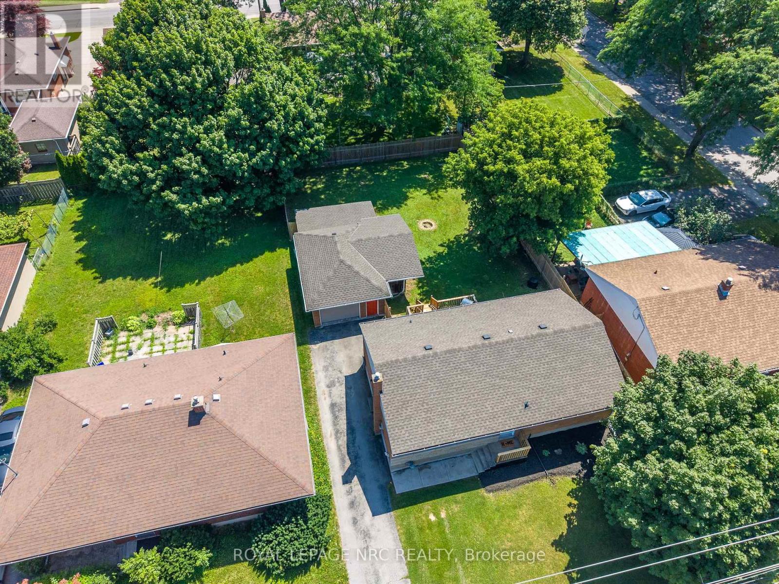 3676 DORCHESTER ROAD
