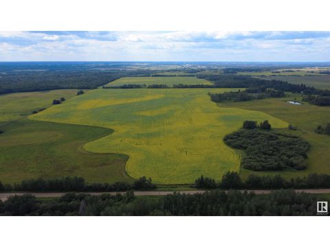 21113 TWP ROAD 574 Rural Sturgeon County AB T0A2W0
