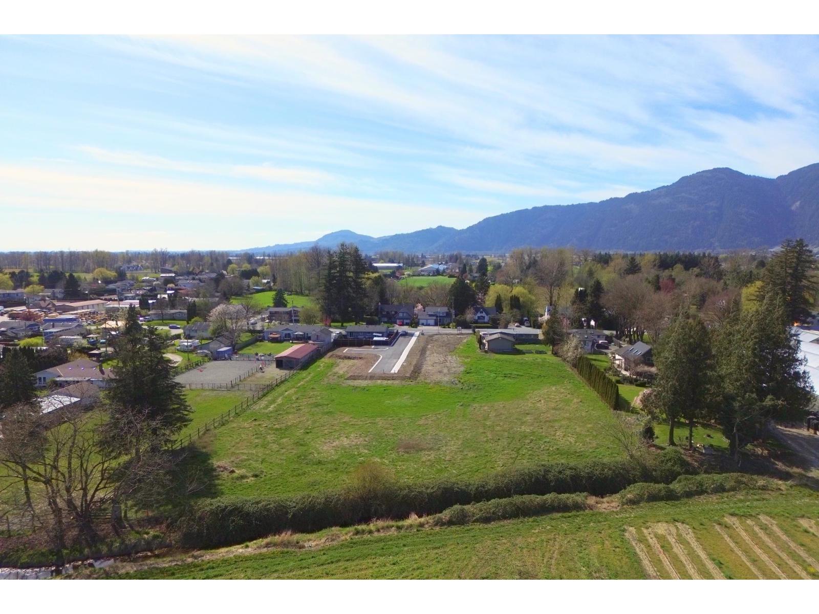 2 4520 NO 3 ROAD|Yarrow
