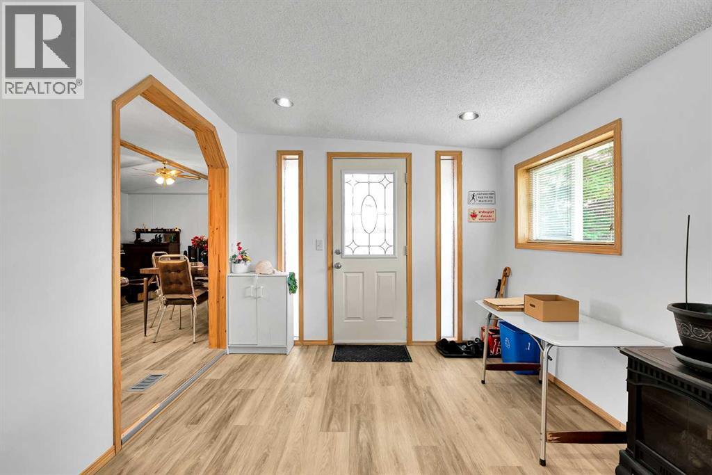 3123 Burroughs Manor NE