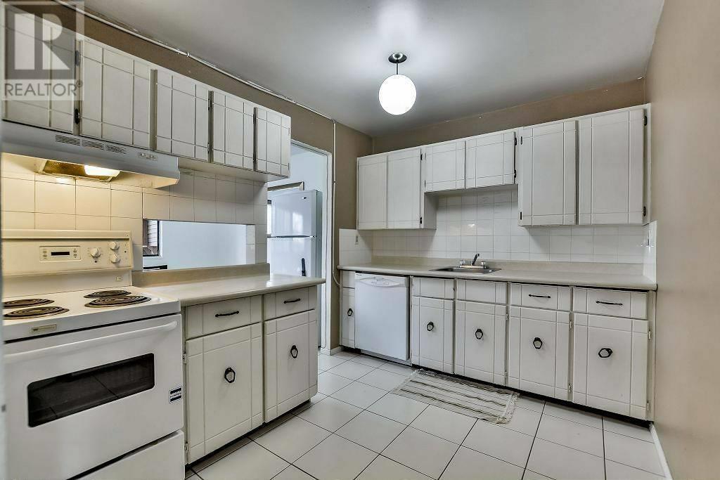 5642 BROADWAY