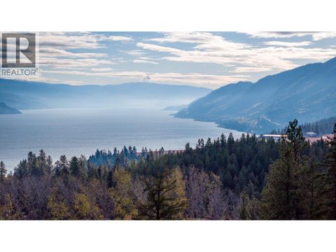5135 Maranatha Drive Peachland BC V0H1X8