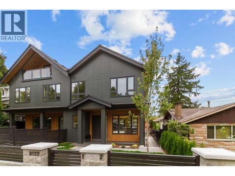 2022 NANTON AVENUE West Vancouver BC V6J2Y2