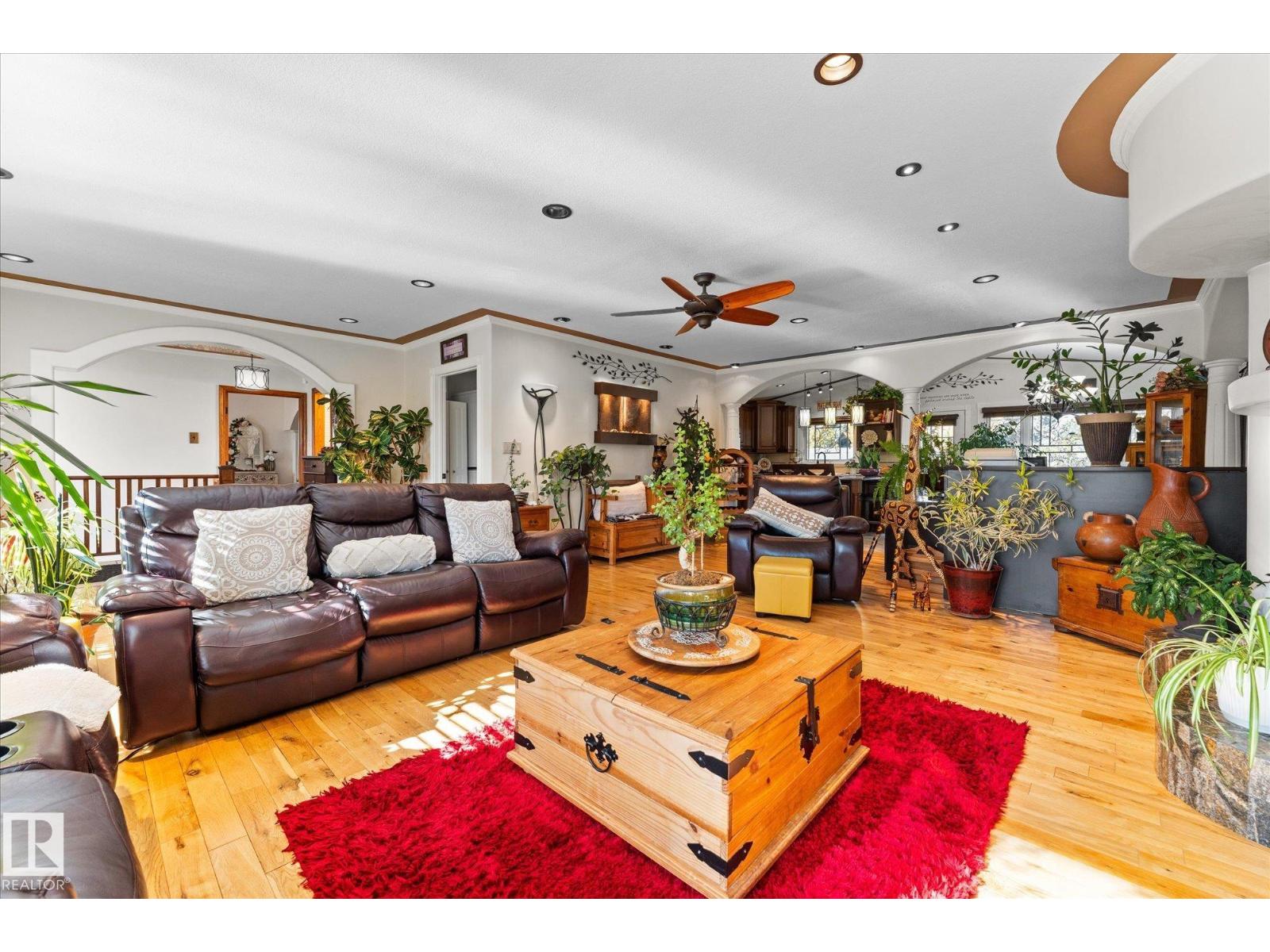 11124 110A AV NW