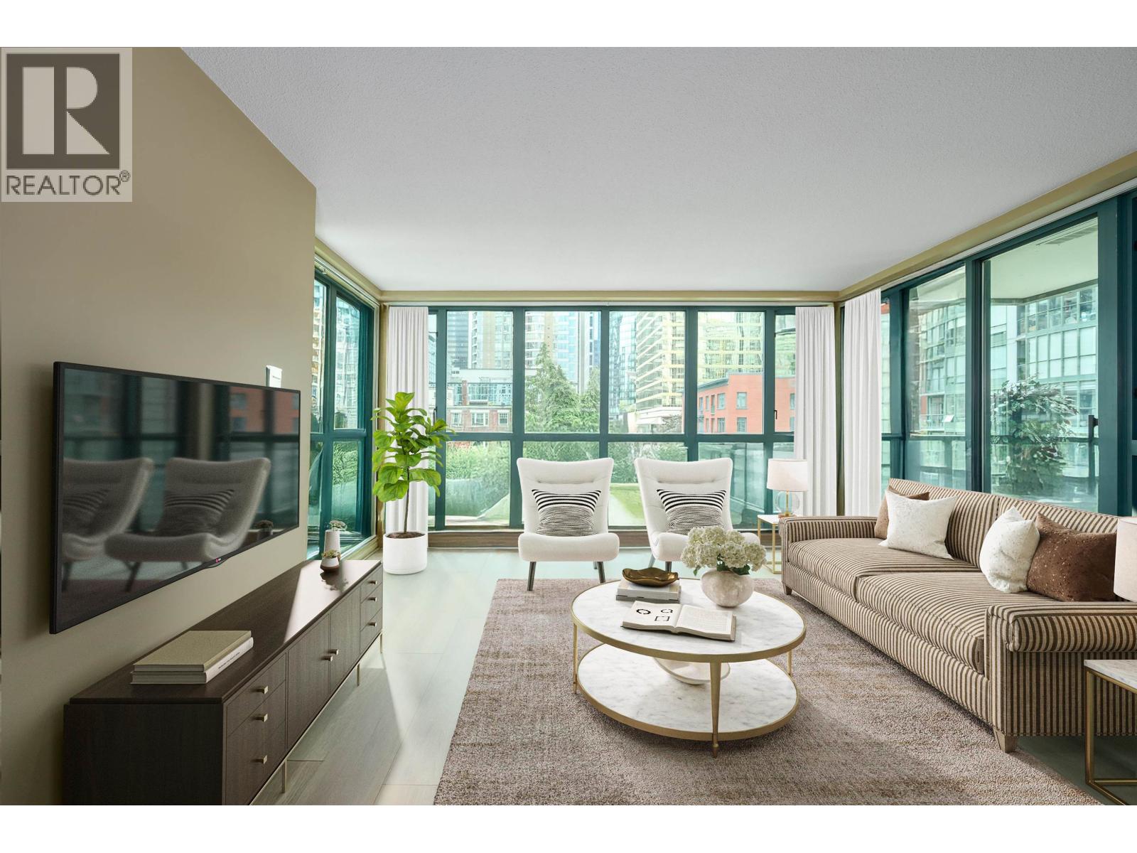 806 1238 MELVILLE STREET