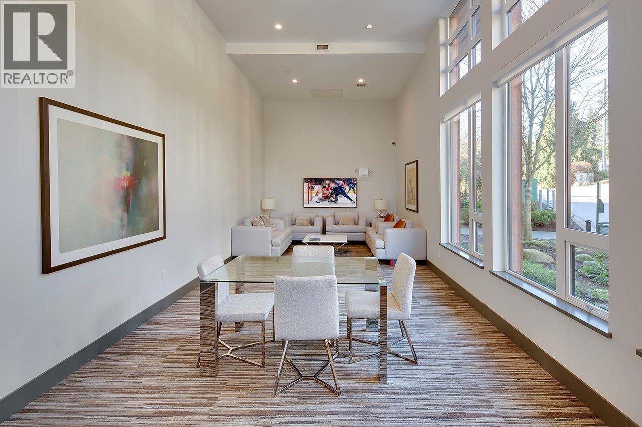 207 3825 CATES LANDING WAY