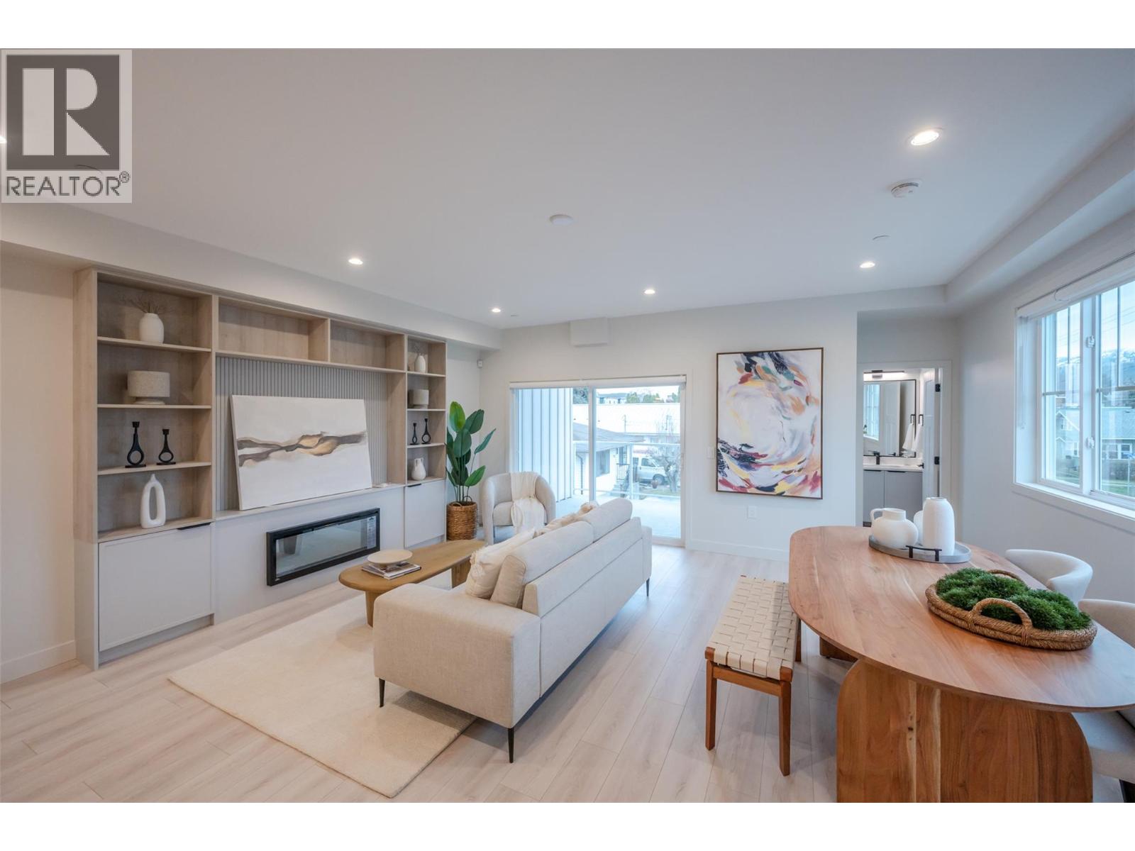 784 ARGYLE Street Unit# 105