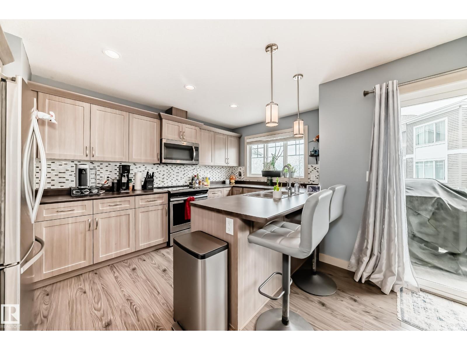 #5 1391 STARLING DR NW