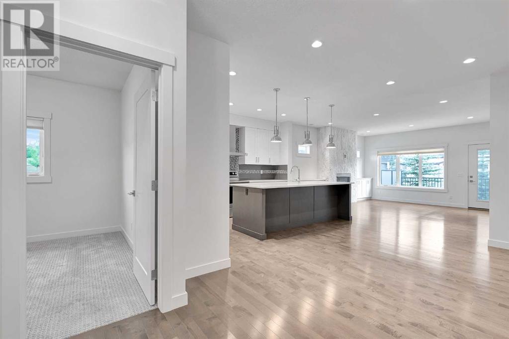 100 Sierra Morena Manor SW