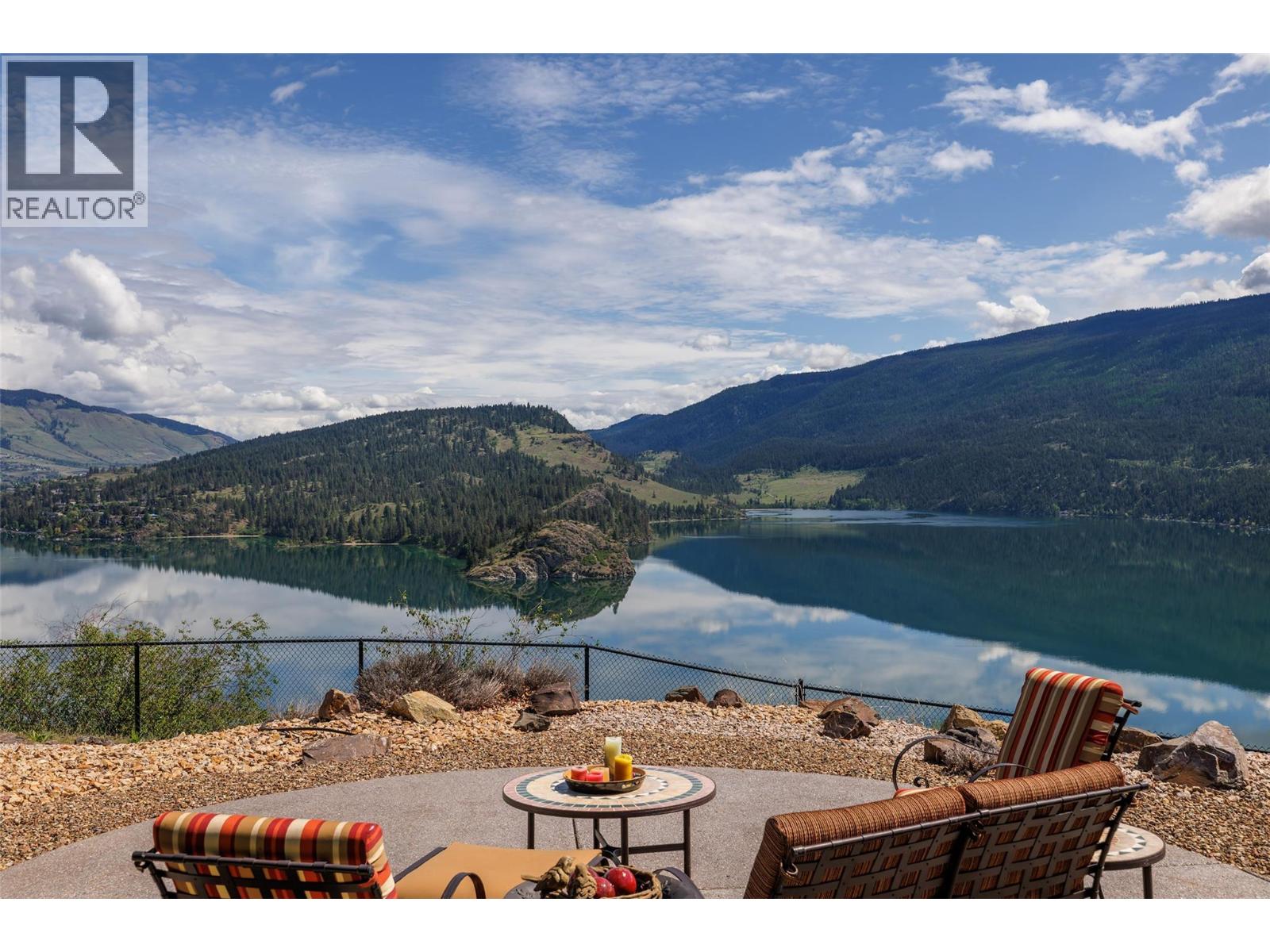 315 Kalamalka Lakeview Drive Unit# 1