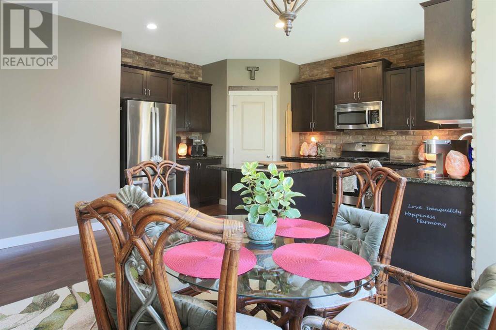 17 Luxstone Rise SW