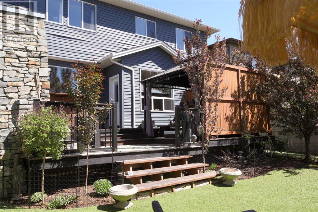 17 Luxstone Rise SW