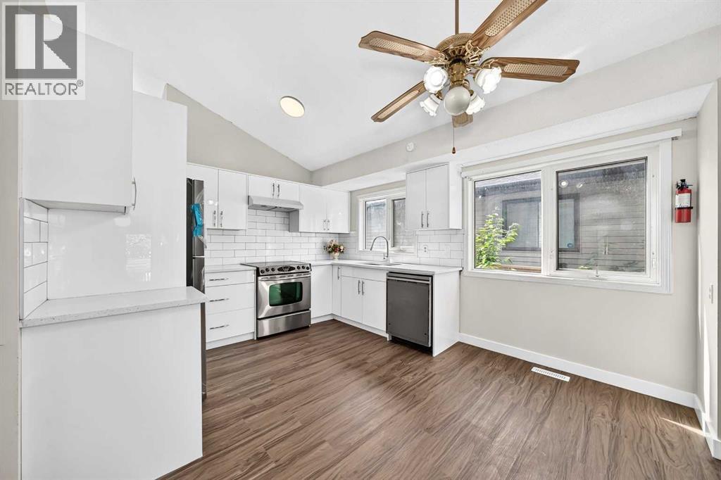 37 Martingrove Way NE
