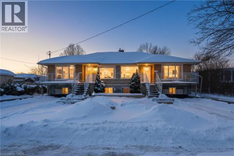 104 SOUTH Street Aylmer ON N5H1P8