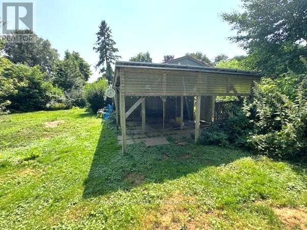 530 PARIS ROAD