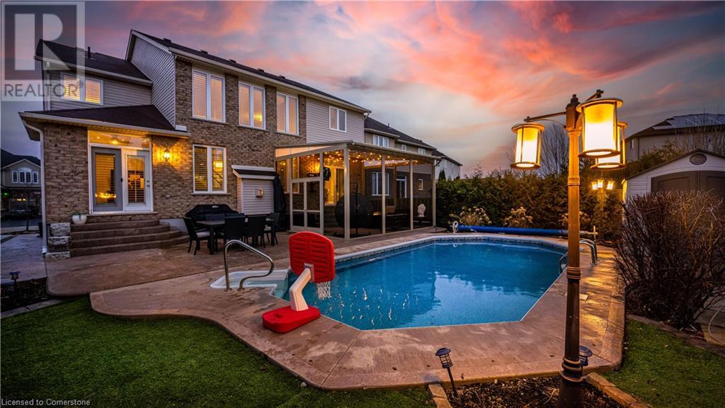 76 BLOSSOMFIELD Crescent