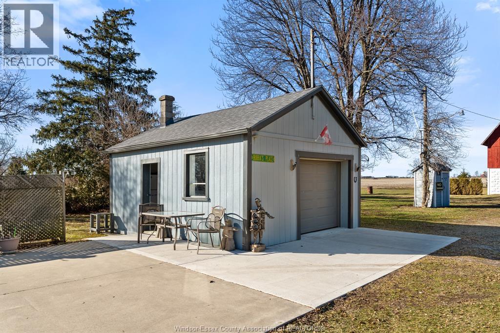 2102 County Rd 20 West