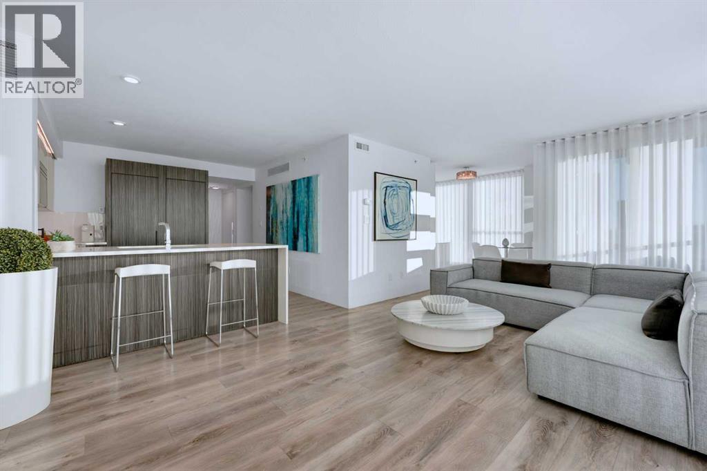 904, 188 15 Avenue SW