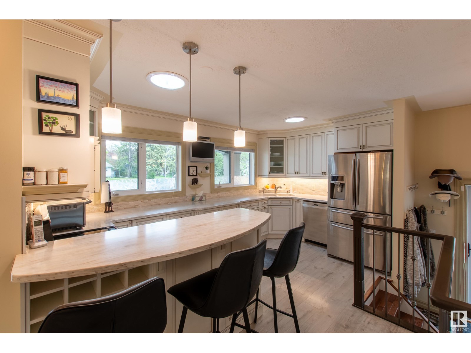 14647 89 AV NW