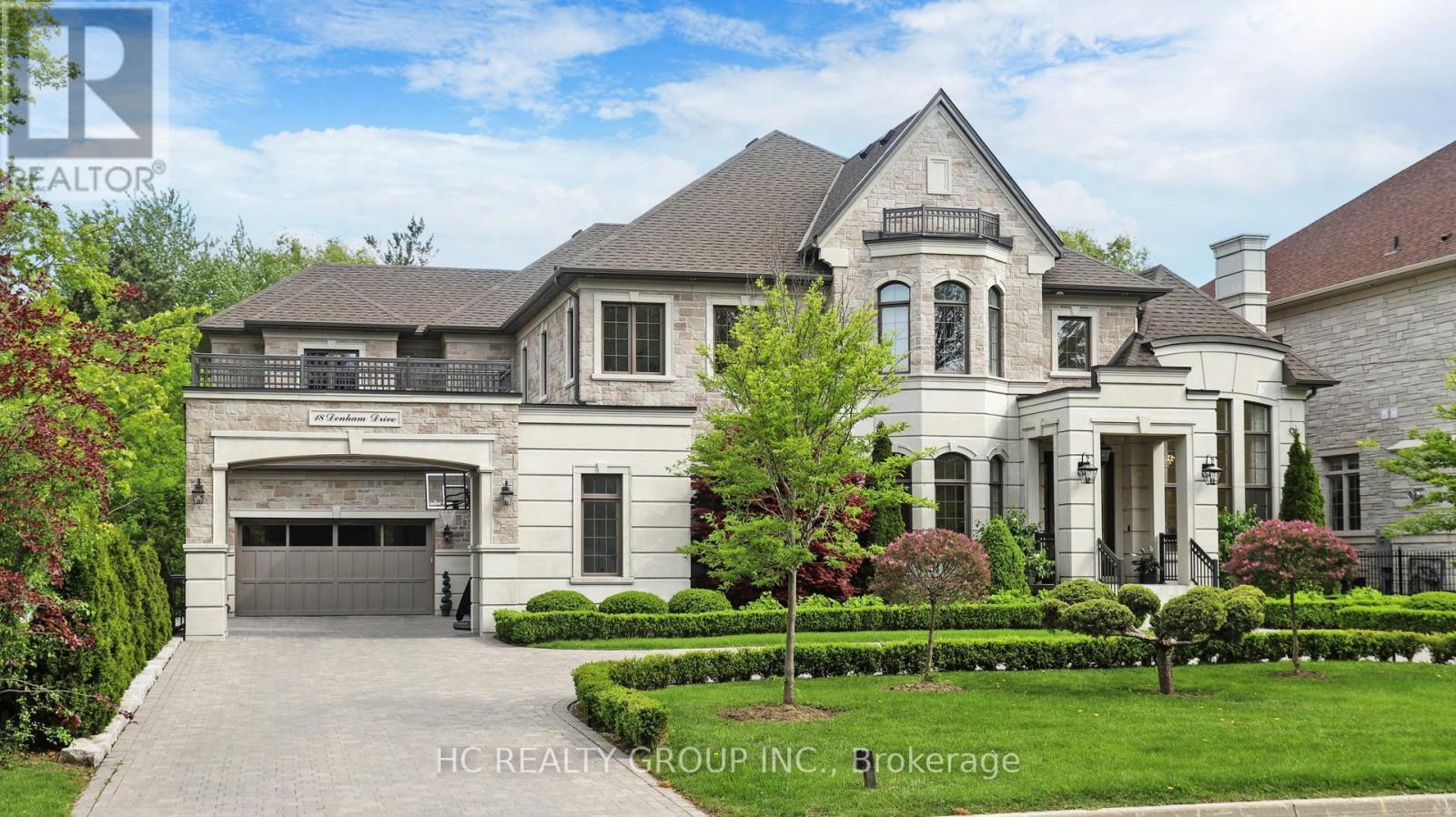 18 DENHAM DRIVE