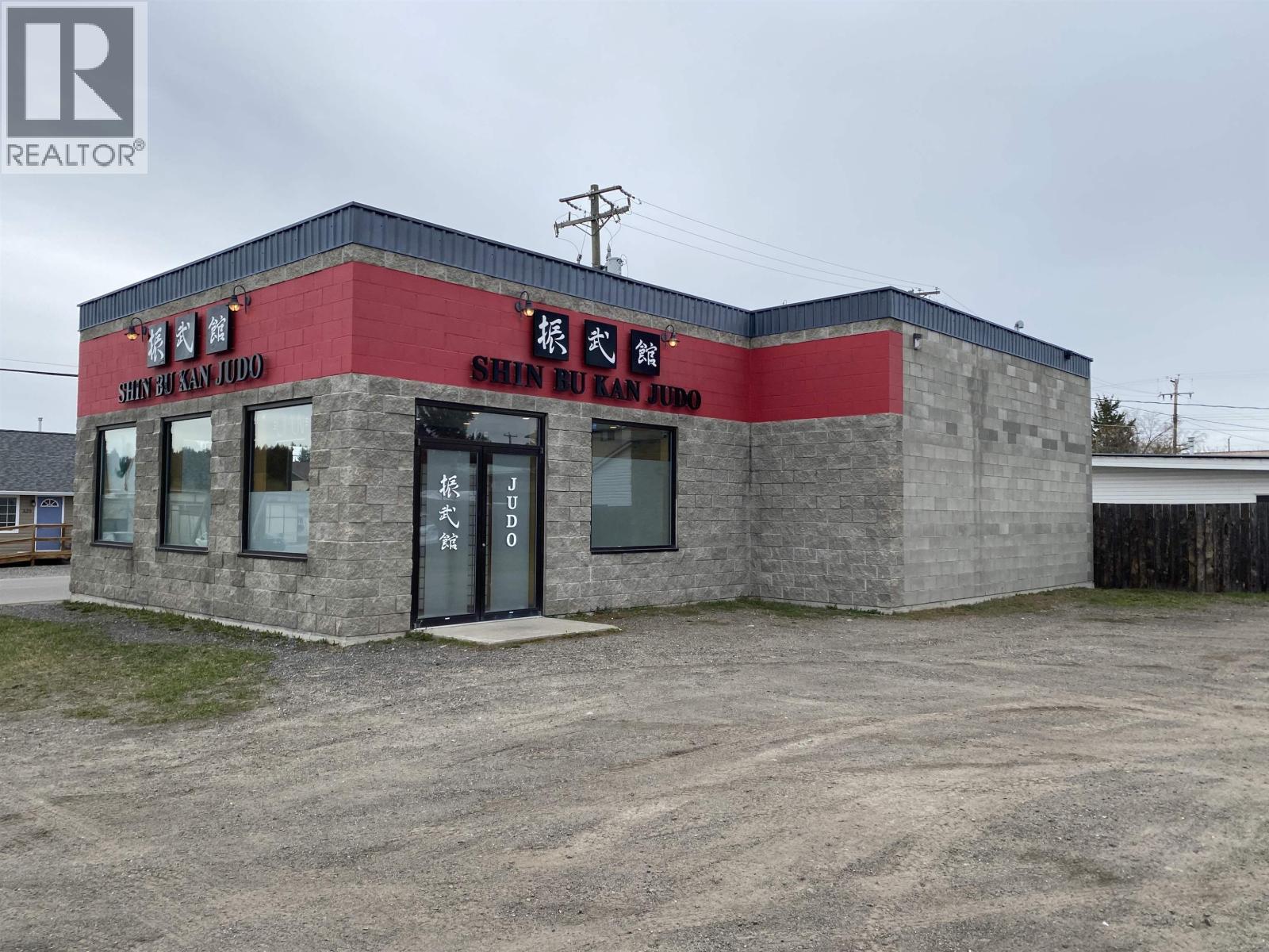 125 CEDAR AVENUE