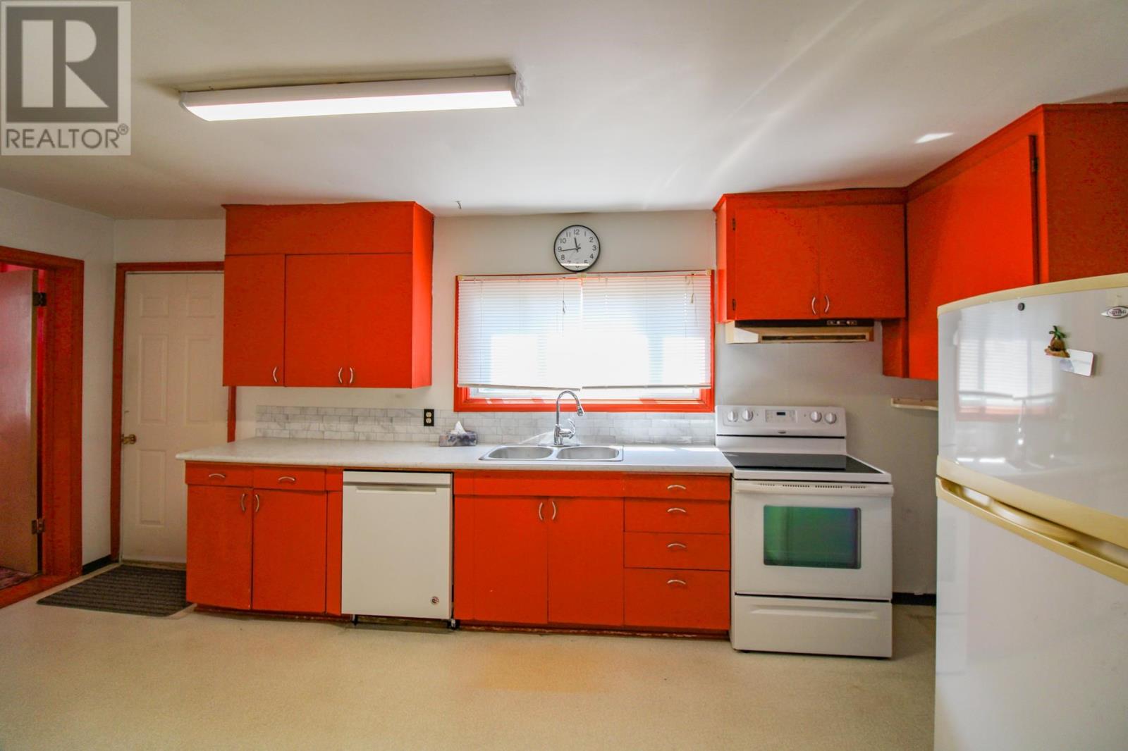631 Second Street N