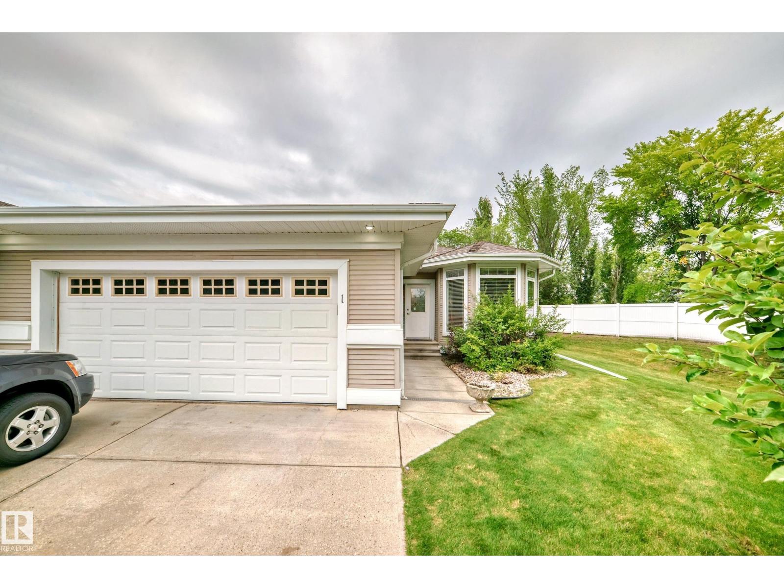 1 Hendrie DR