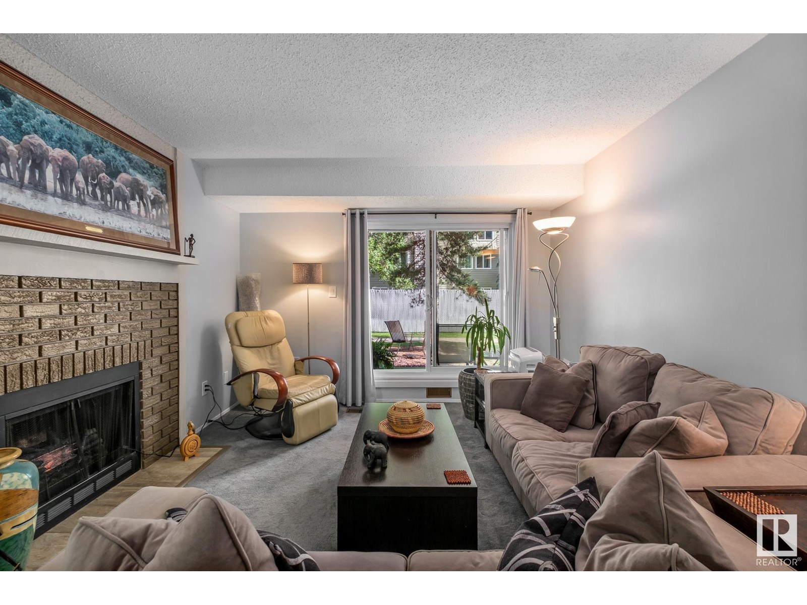 #102 47 AKINS DR