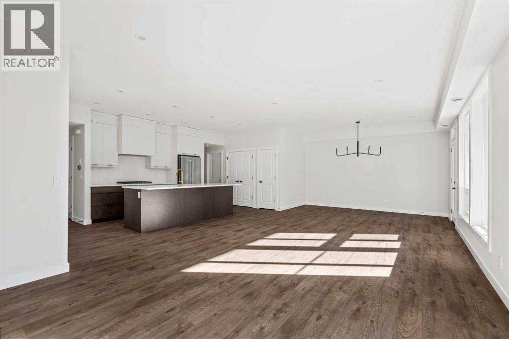 609 Sovereign Common SW