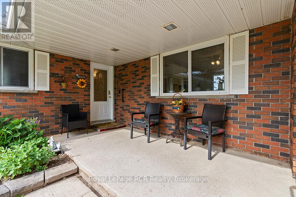 489 RIDGE ROAD