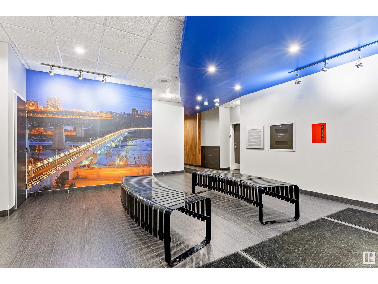 #104 9715 110 ST NW