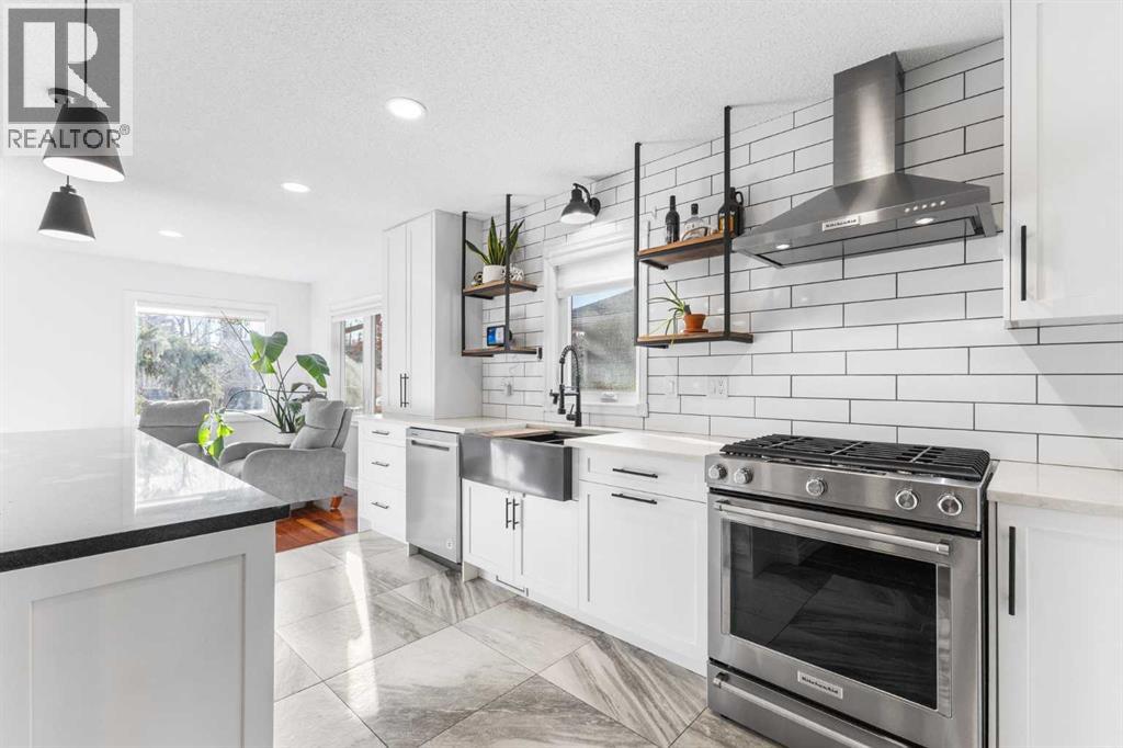 1108 Lake Sundance Crescent SE