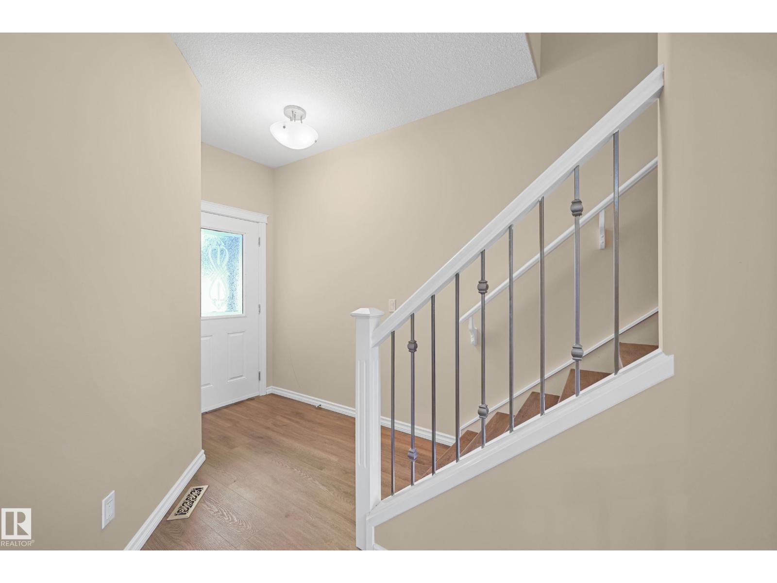 11544 11 AV SW
