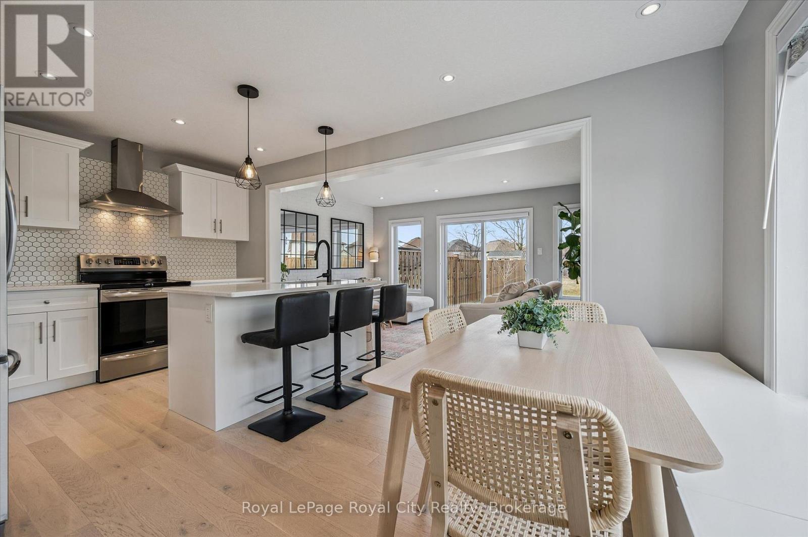 82 JOHN BRABSON CRESCENT