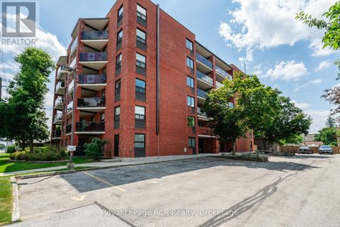 606 - 536 11TH AVENUE Hanover ON N4N2S4