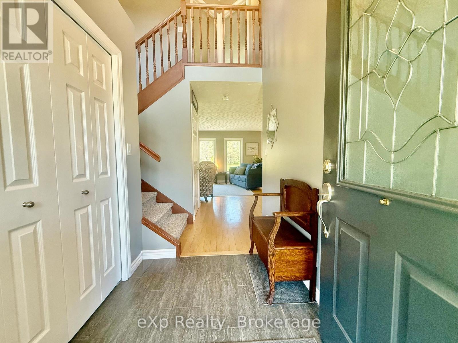 323237 DURHAM ROAD E