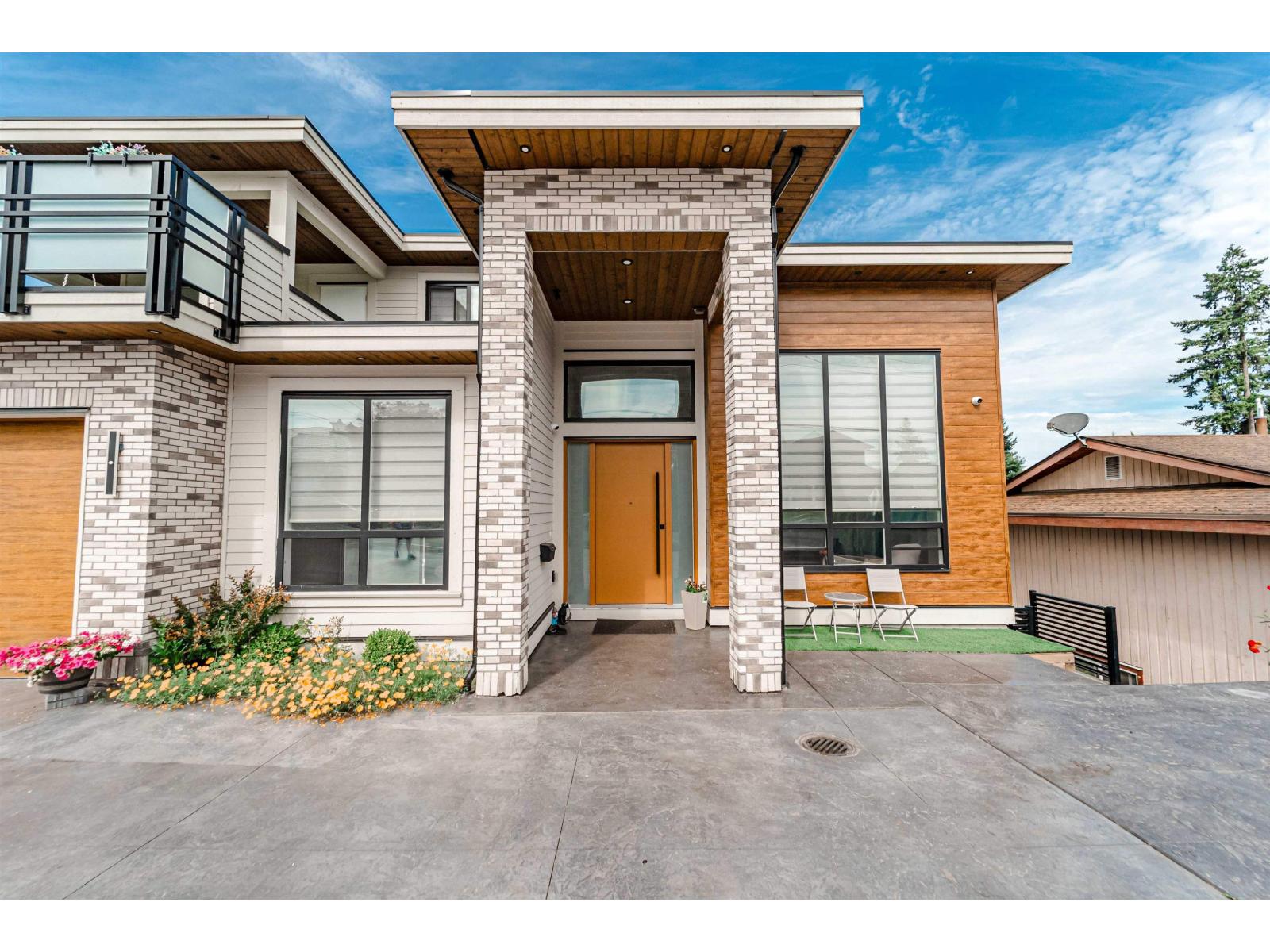 2263 BEVAN CRESCENT