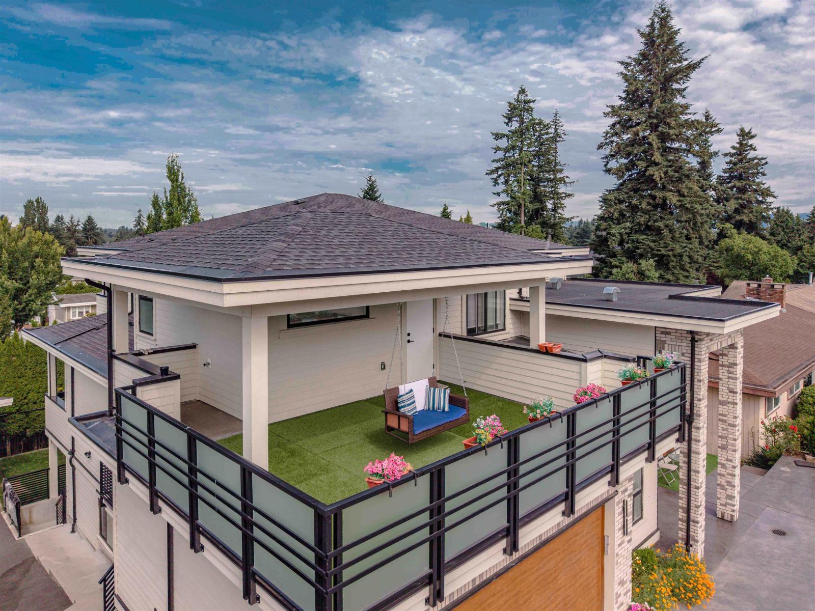 2263 BEVAN CRESCENT