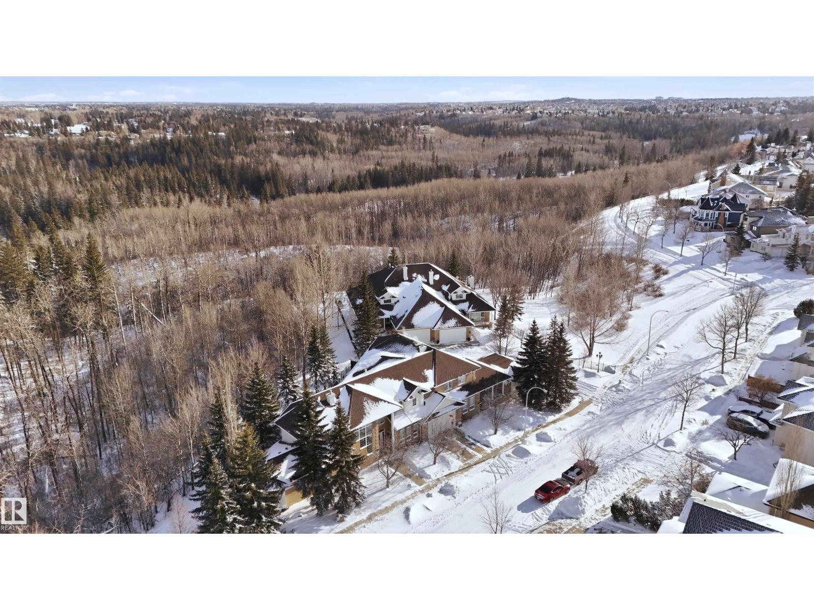 #2 735 BUTTERWORTH DR NW