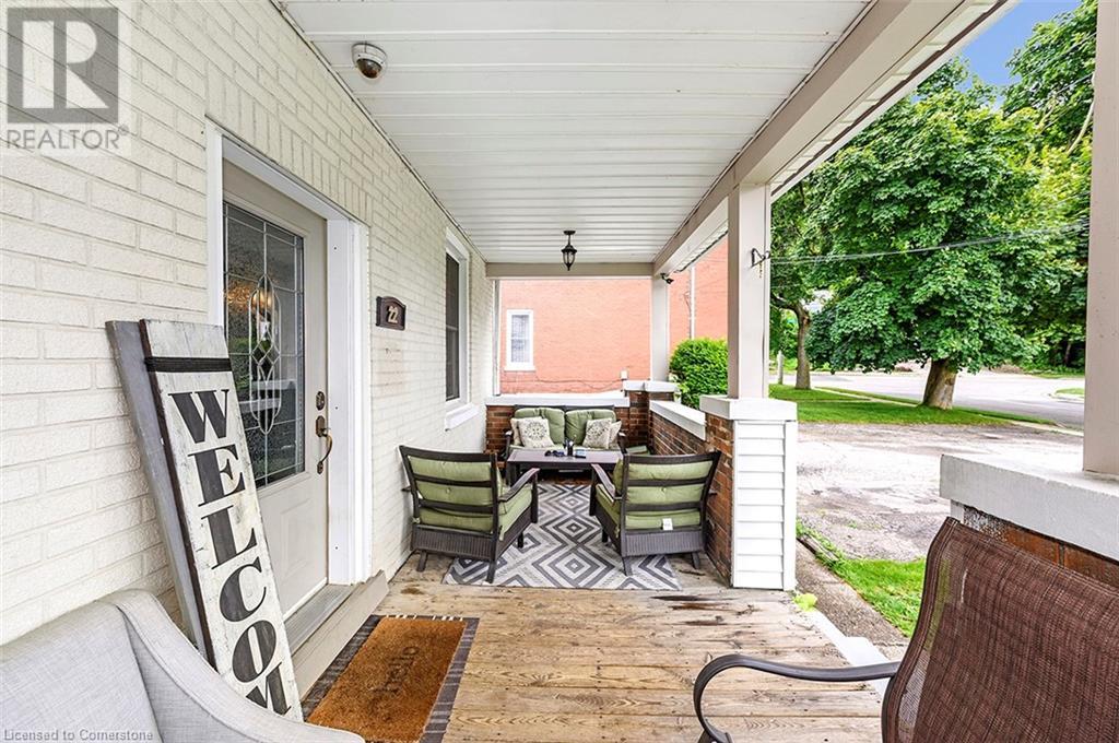 22 MAPLE RIDGE Road